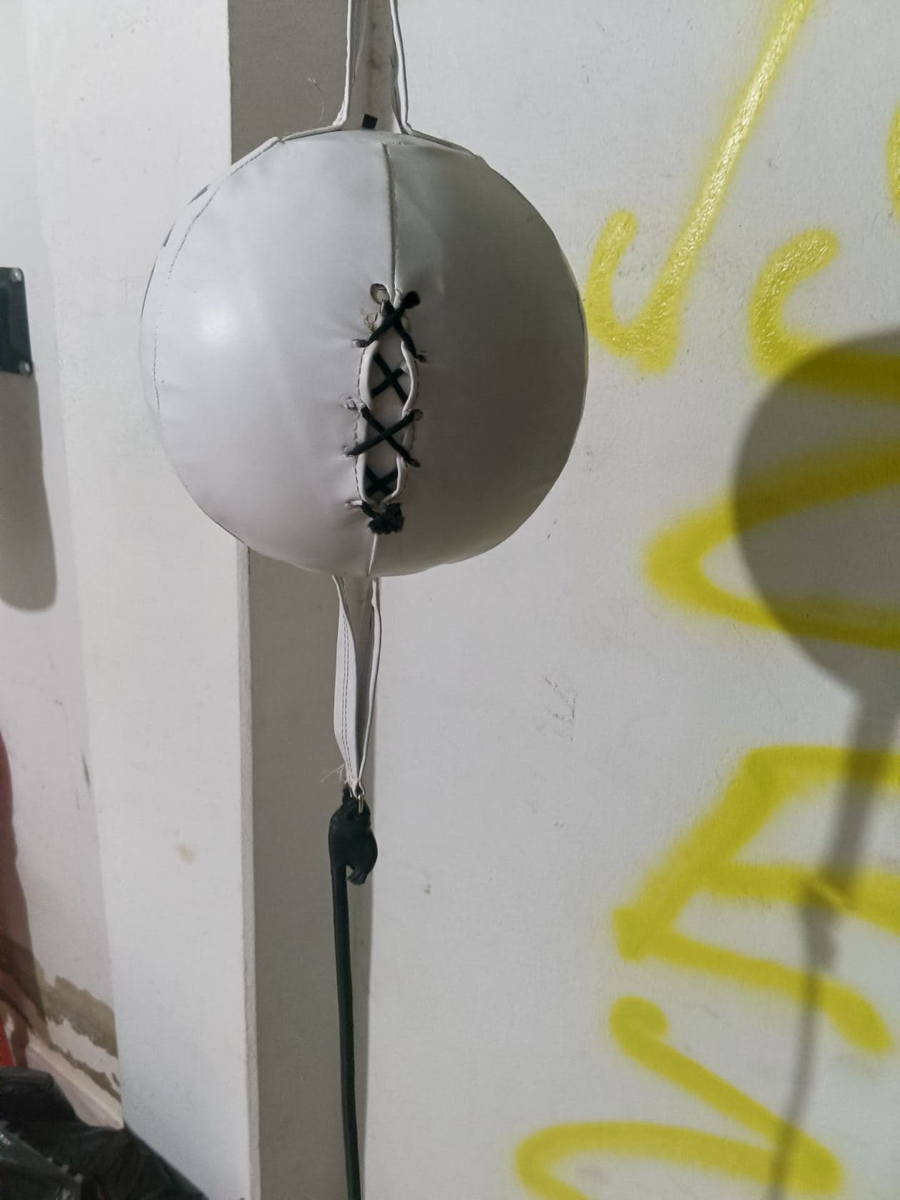 Ballon double élastique