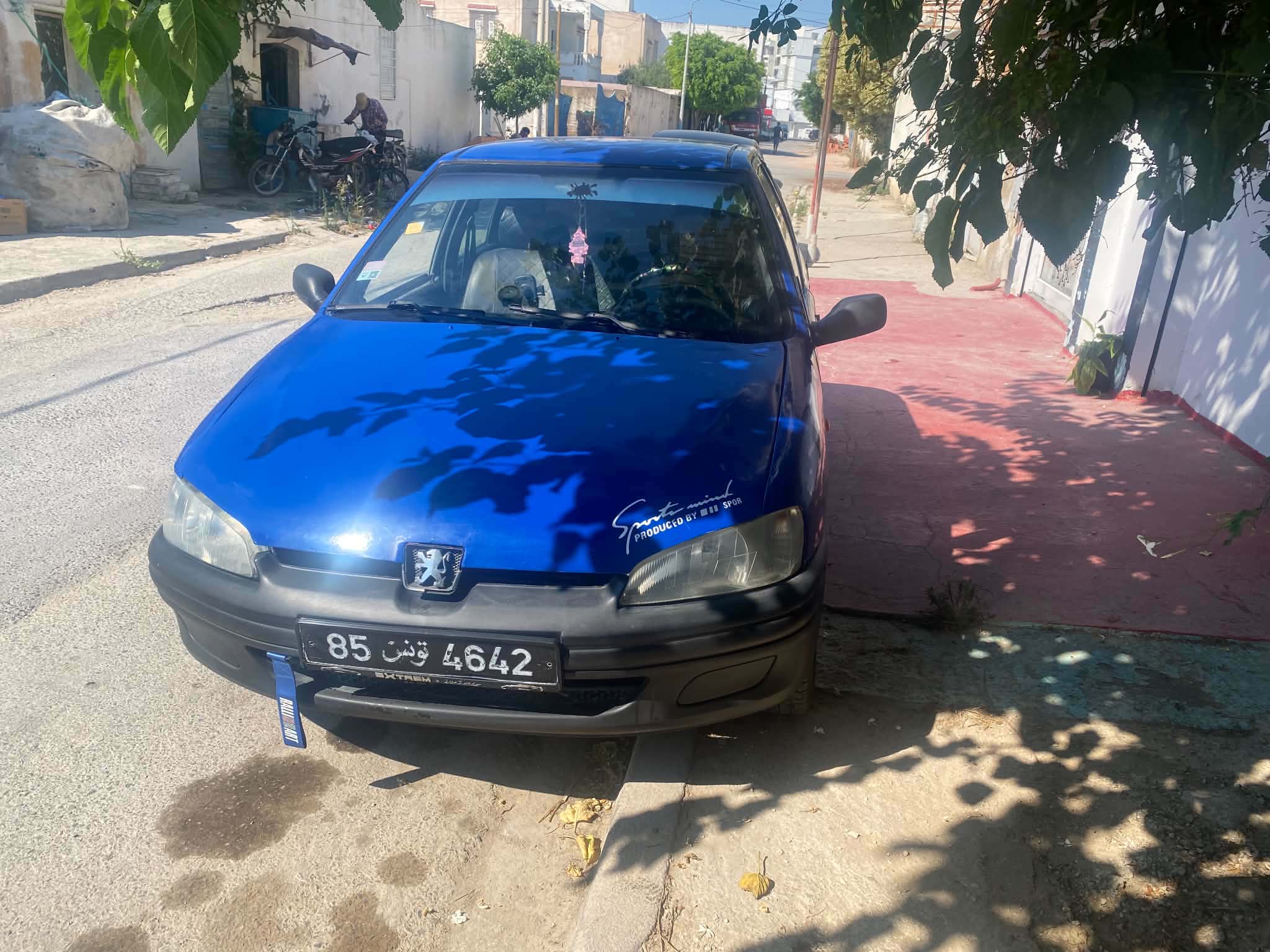 Peugeot 106