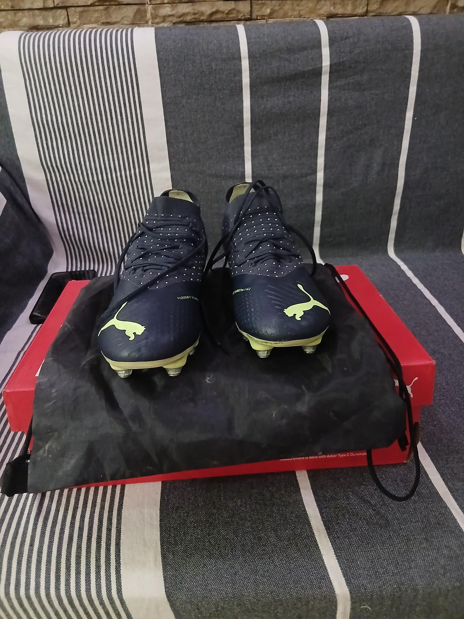 Crampons puma future importé 🇨🇵🇨🇵
