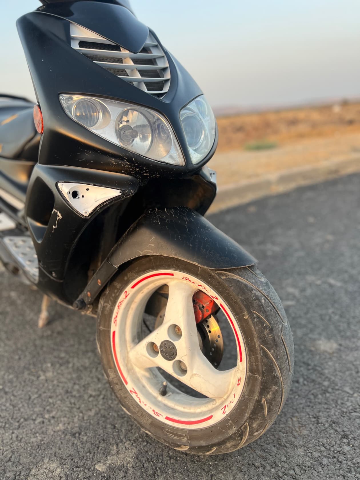 Moto vespa peugoet speed fight 2