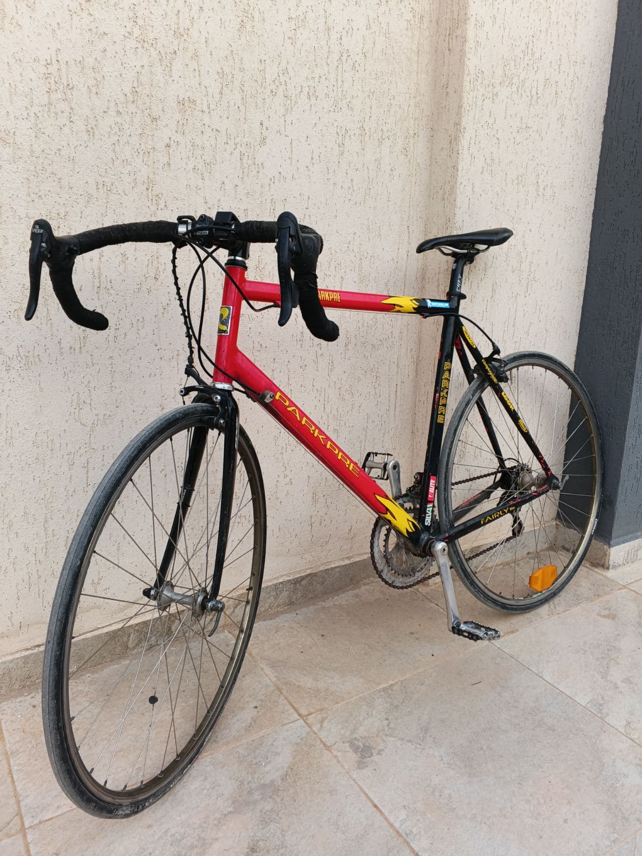 Vélo de course carbon fibre