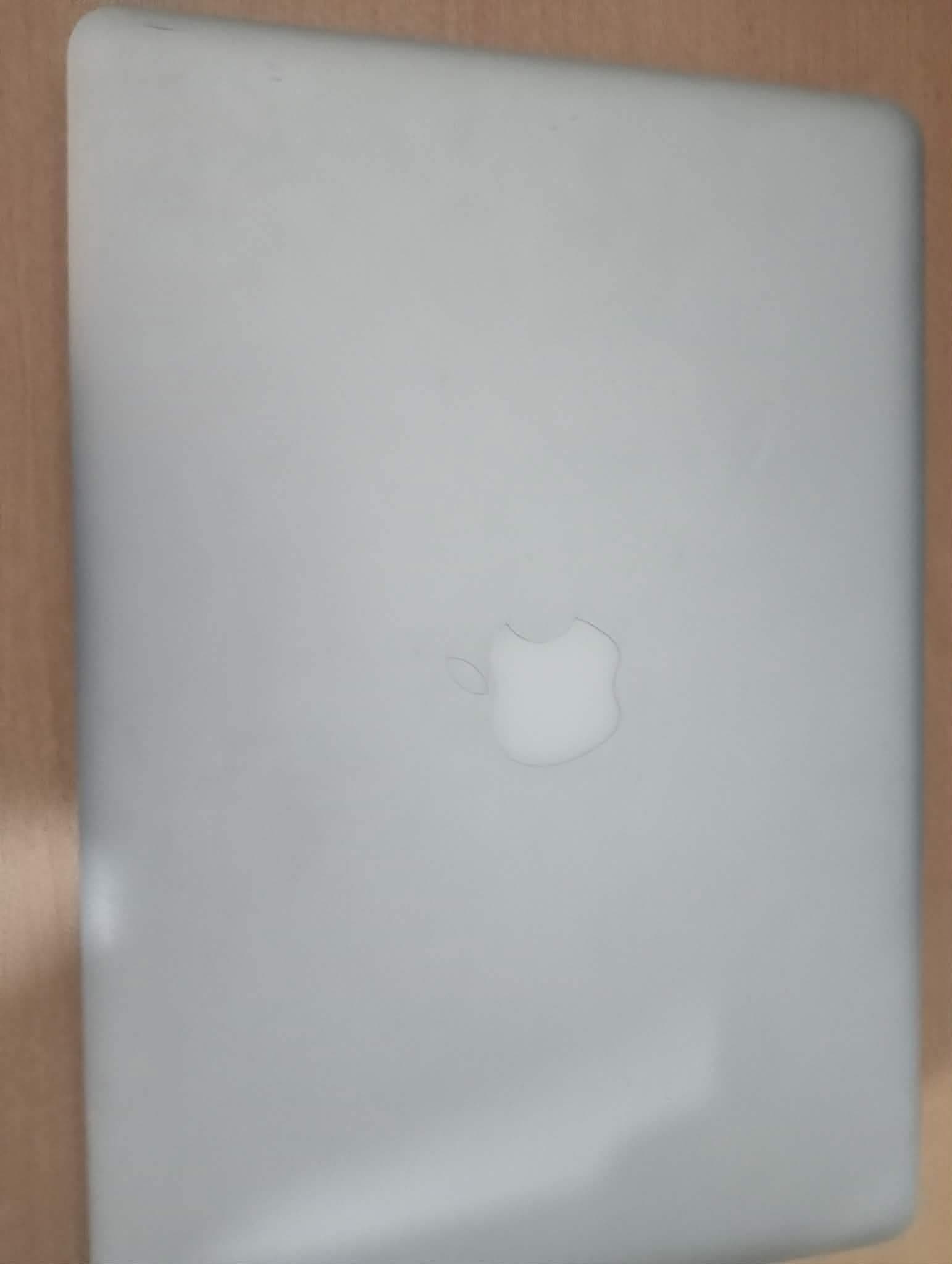 Macbook pro 2011